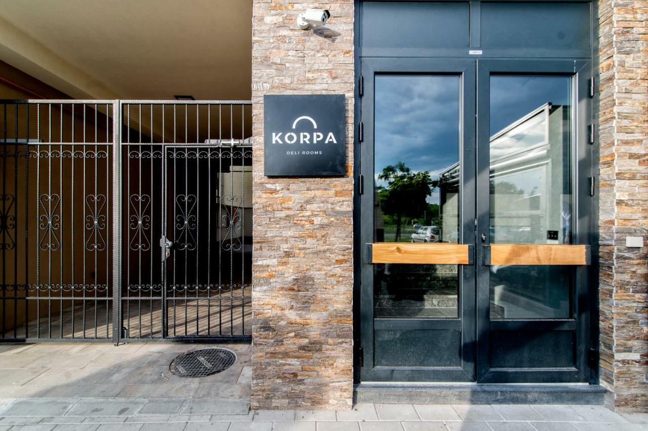 Korpa Deli Rooms Novi Sad Esterno foto