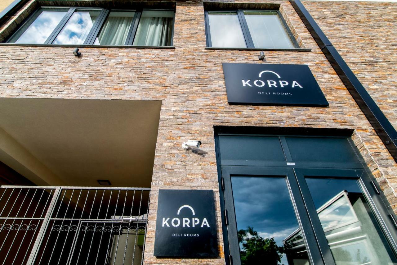 Korpa Deli Rooms Novi Sad Esterno foto